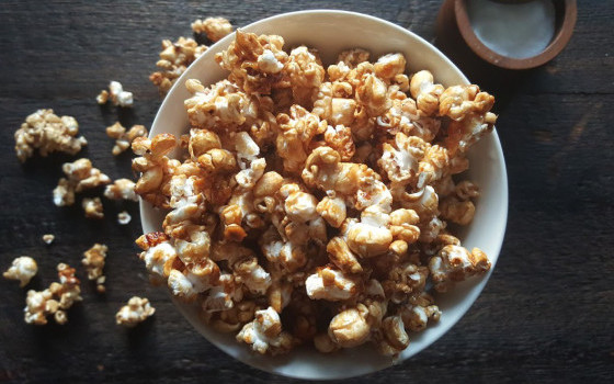 Salted Caramel Popcorn from Eat. Laugh. Craft.